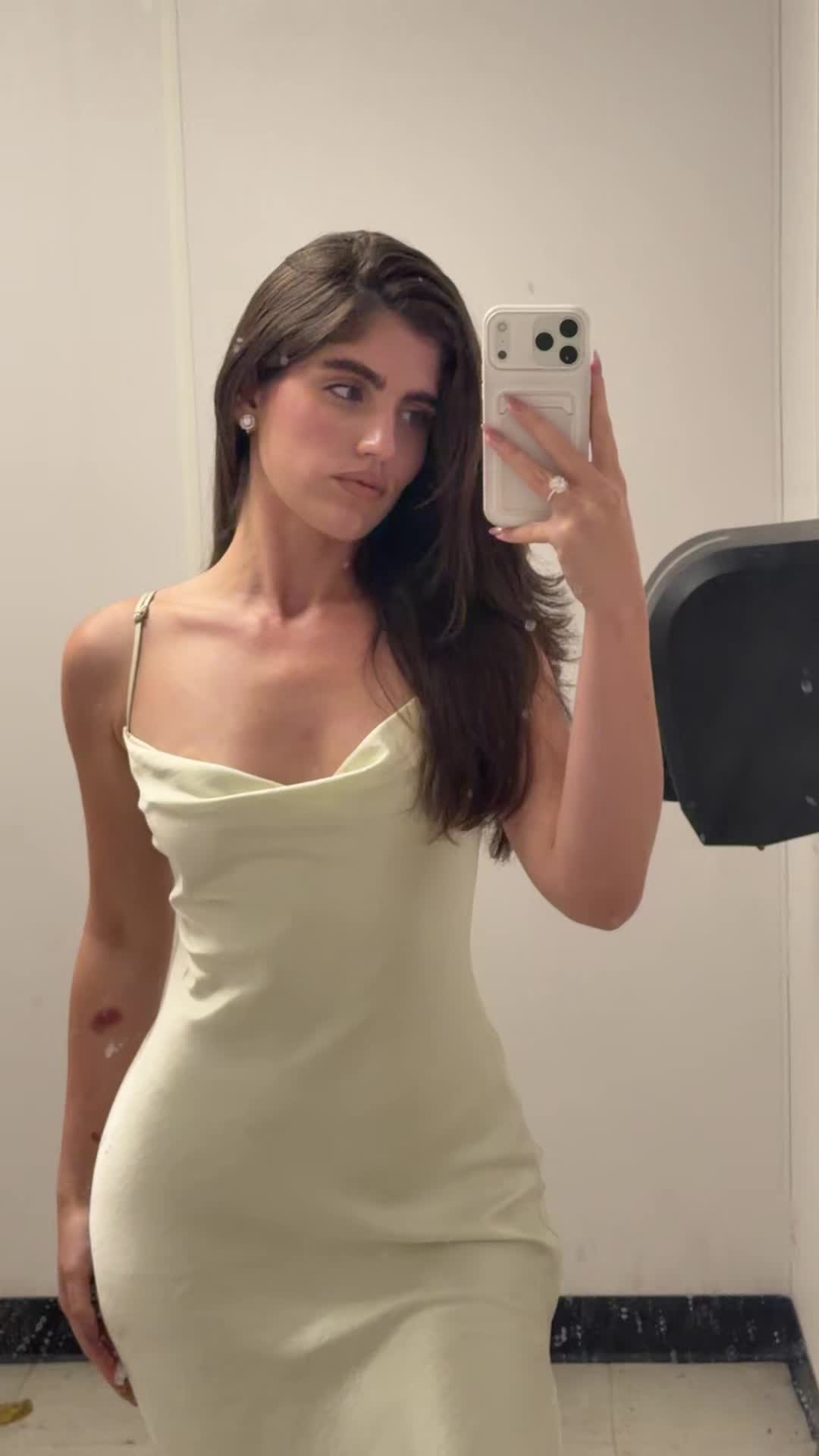 @lauraibonth