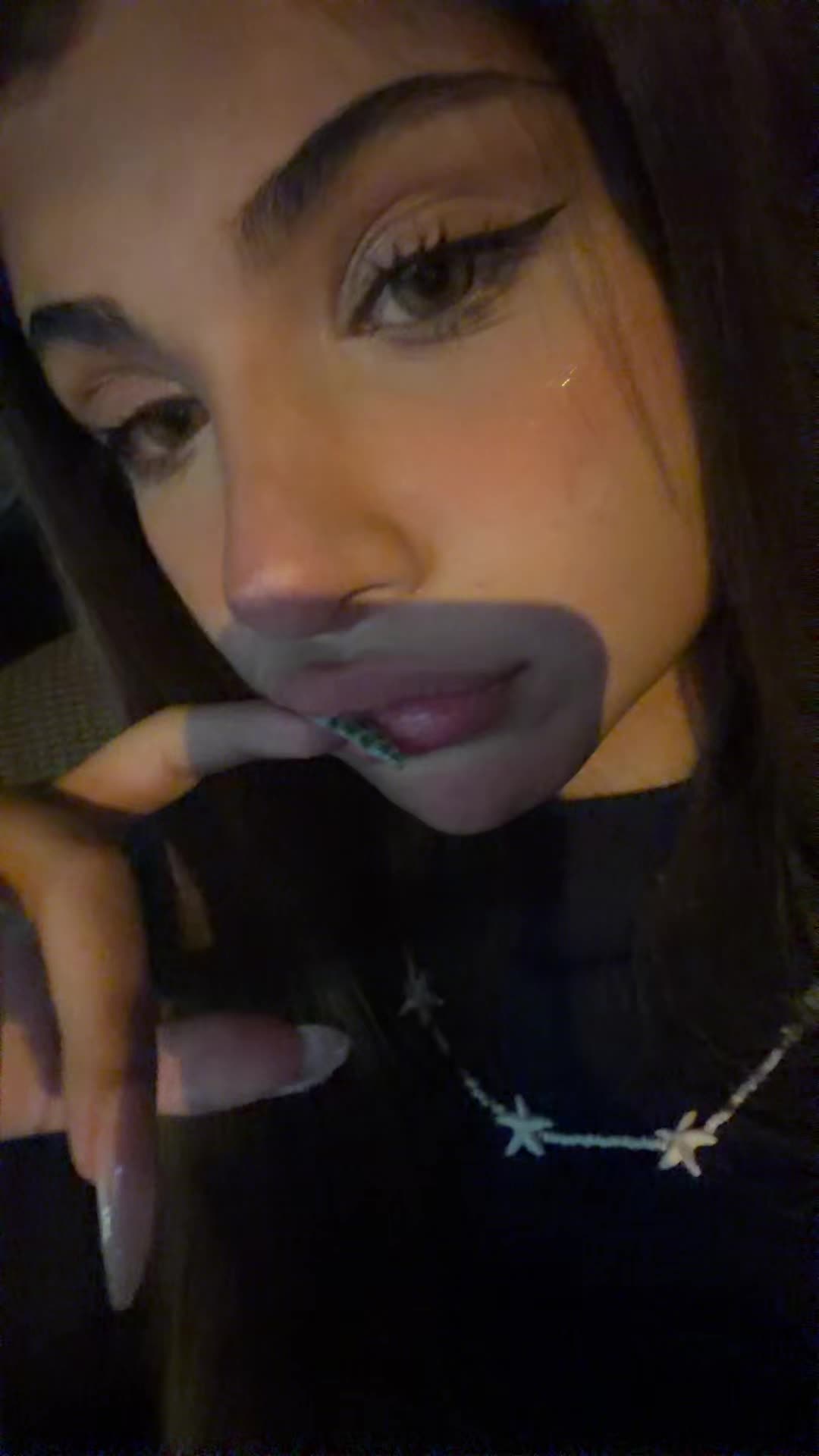 @neeg1n