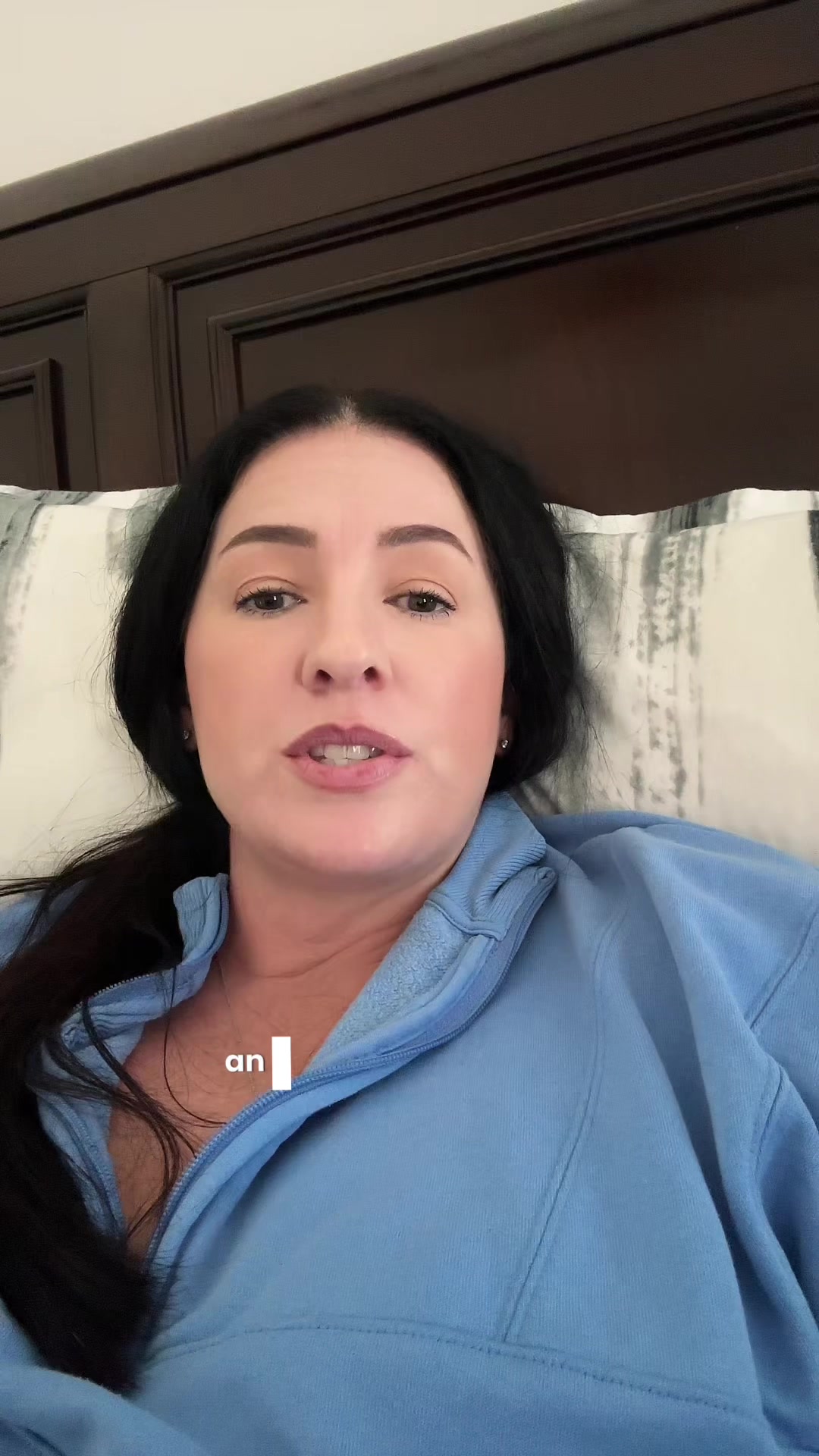@kristenatthewaxbar