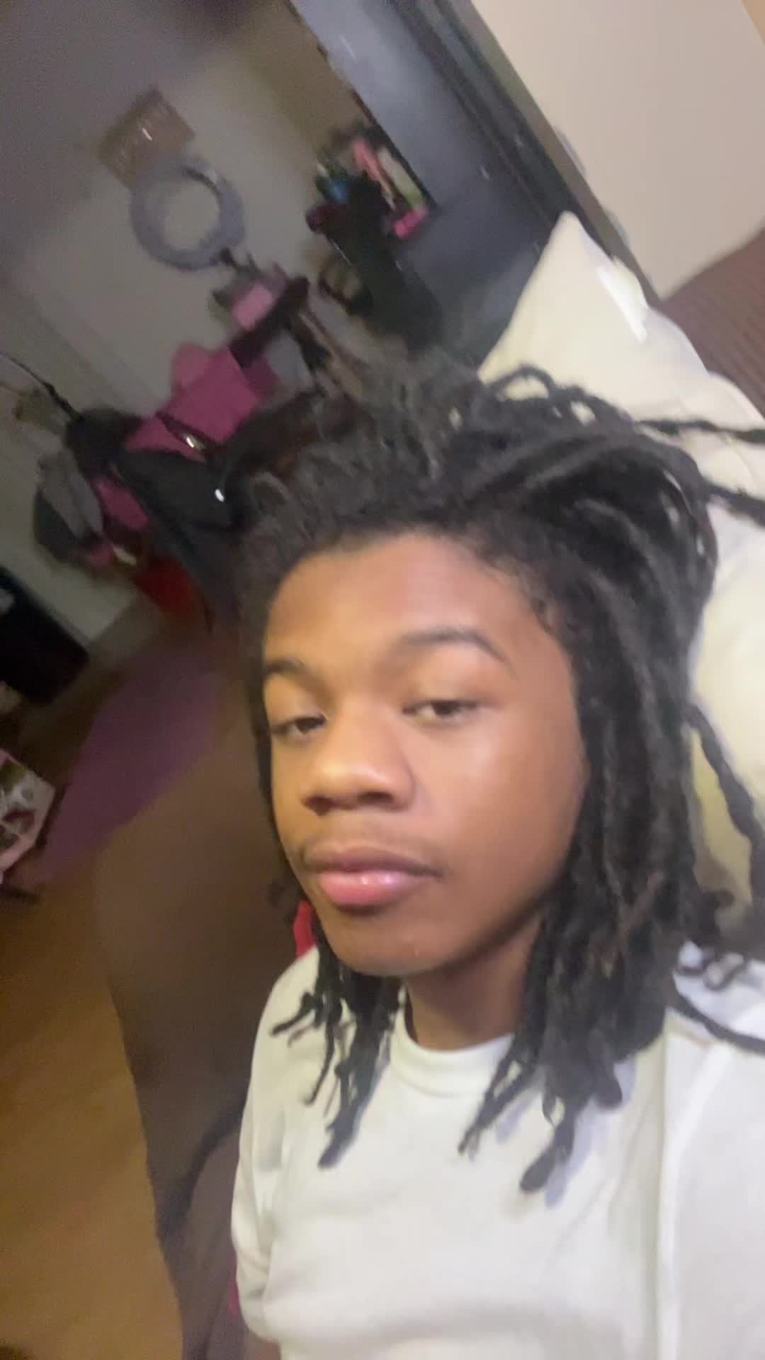 @Deonte’ 2
