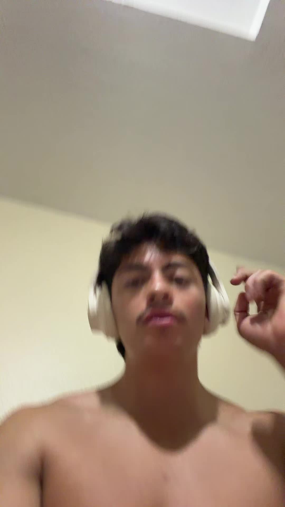 @kurtzautobusiness