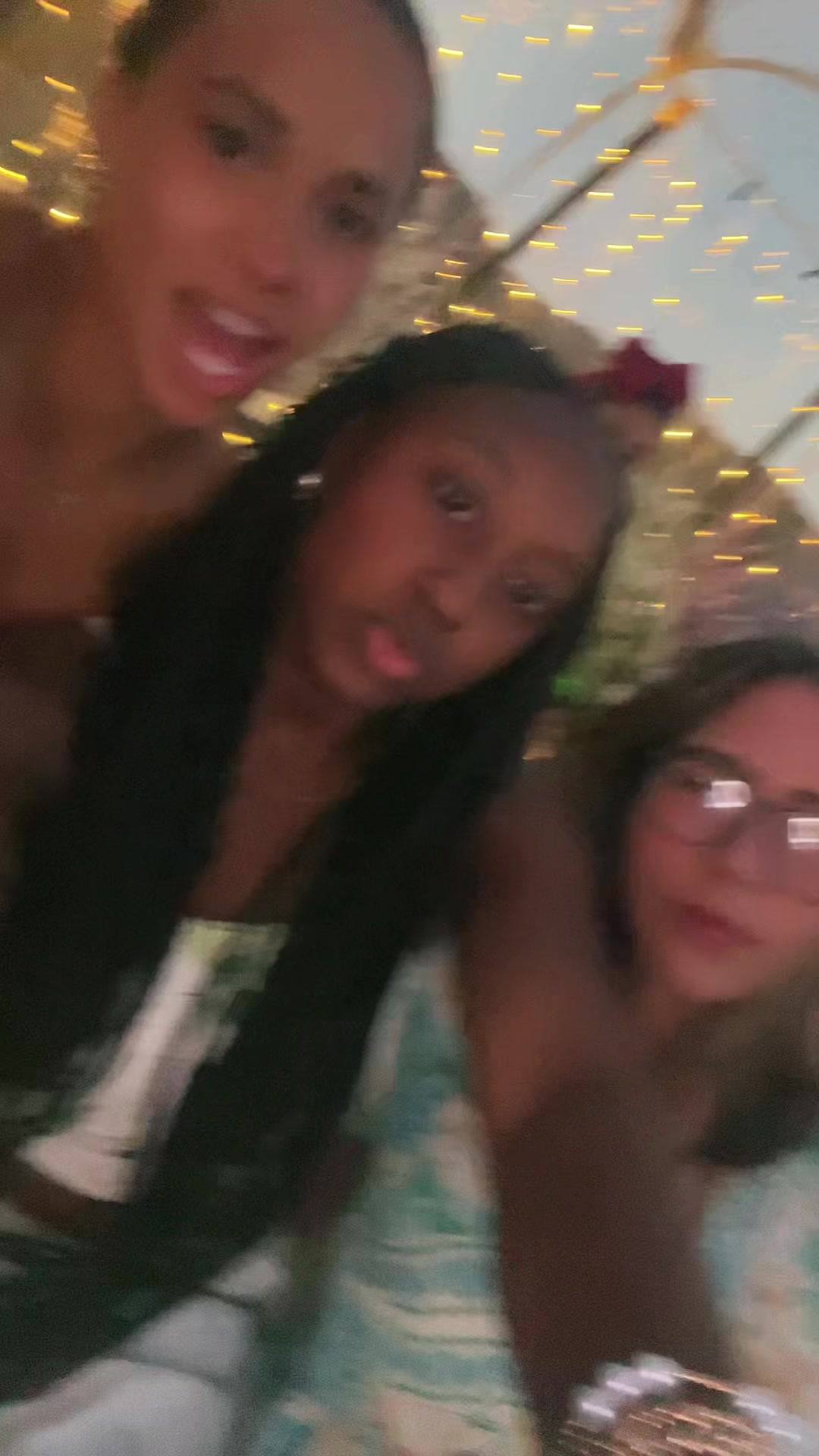 @Jayla