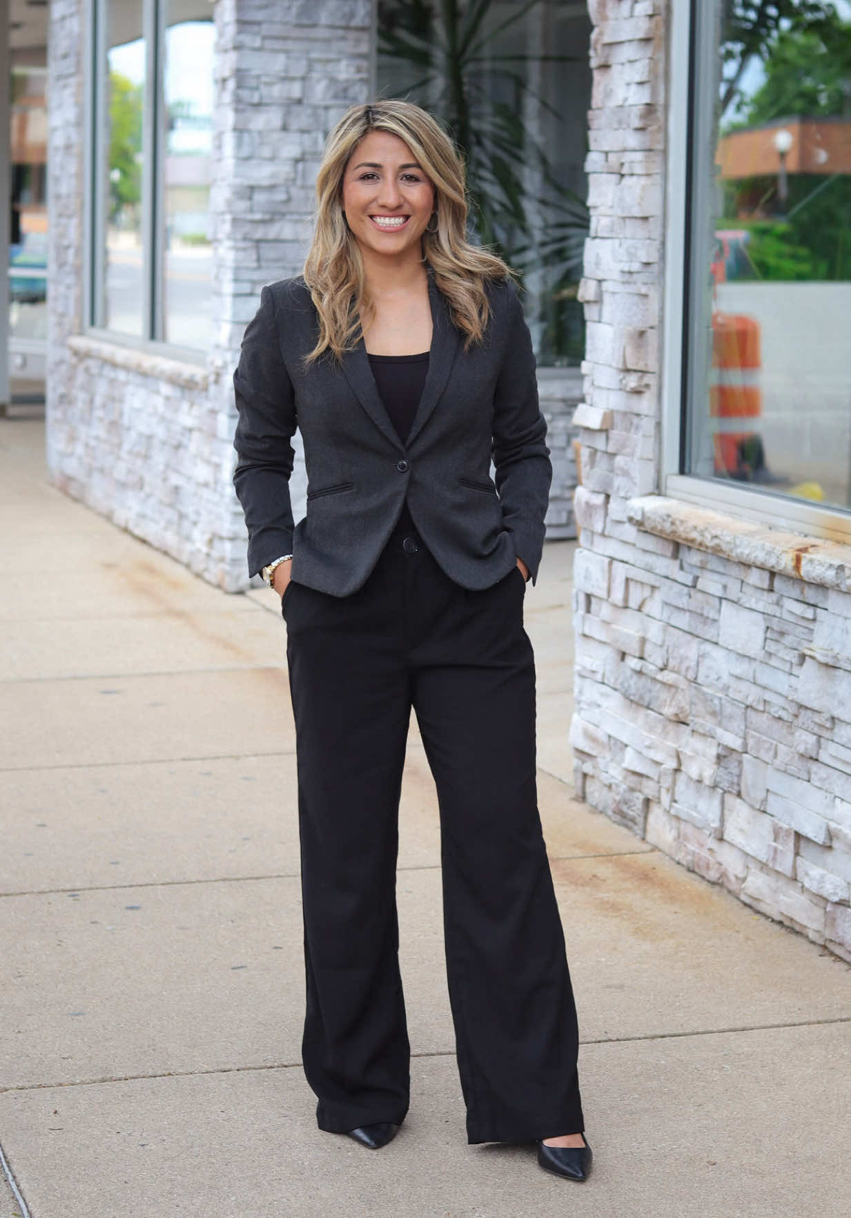 @Karen Guillen-WI & IL Realtor