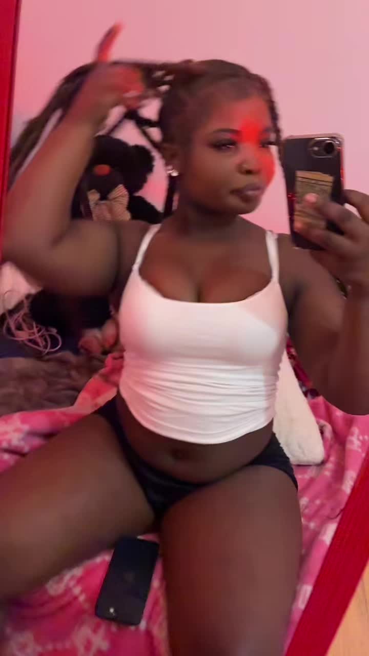 @Kiki🎀