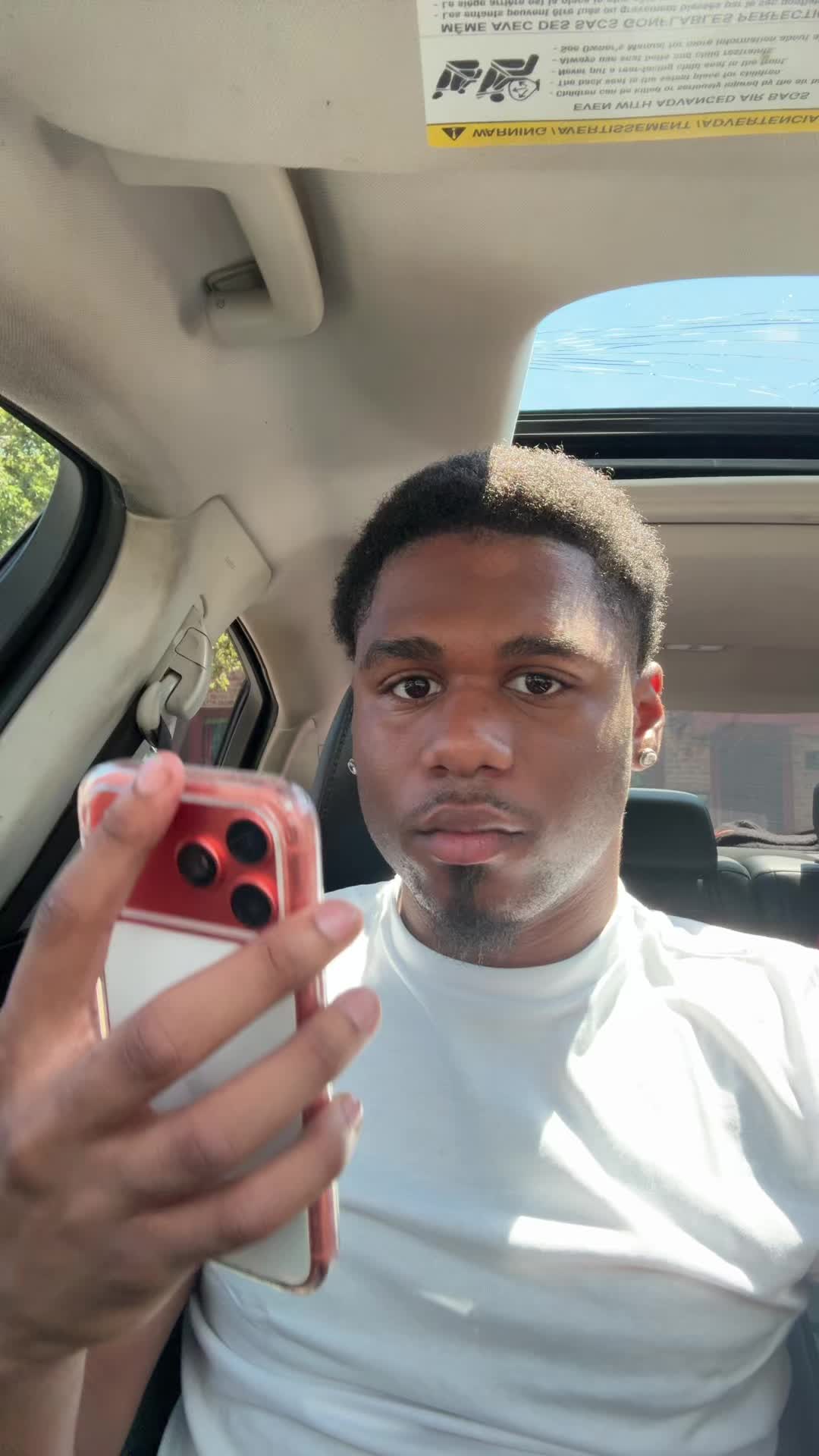 @Desean Logan-Russell🫢🫱🏾