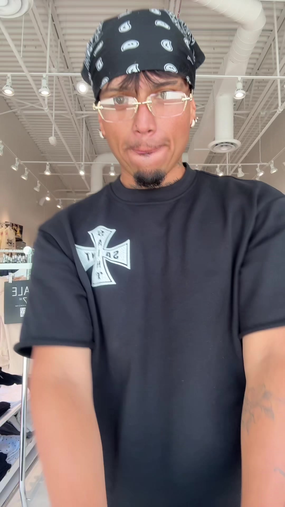 @morefonz2x