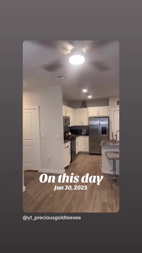 @yt_preciousgoldteevee