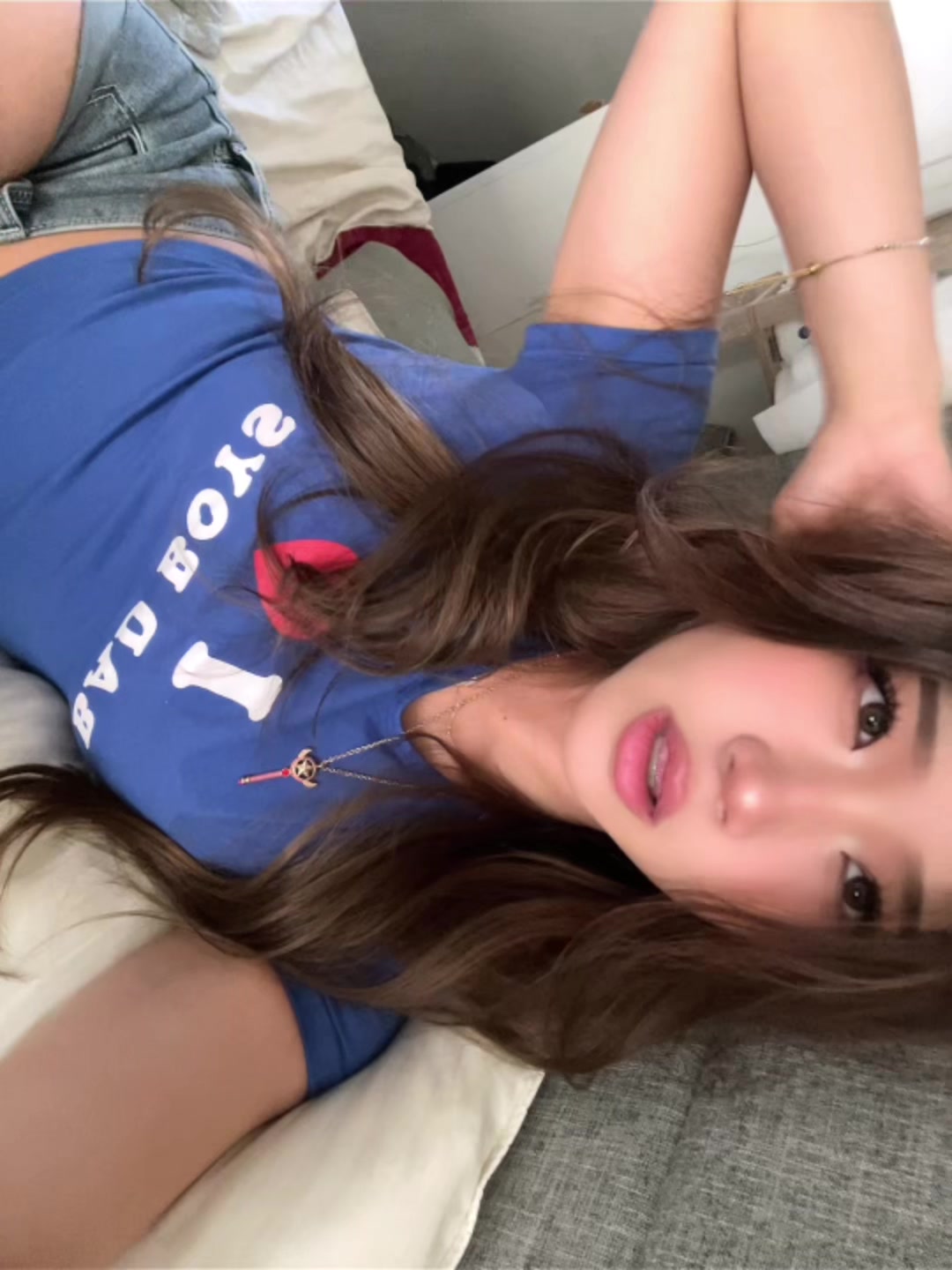 @vee