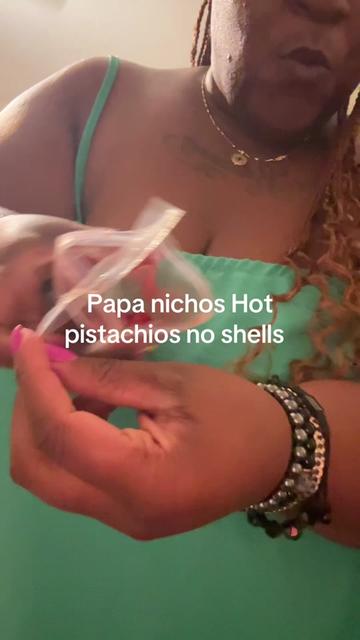 @Juicyedwards