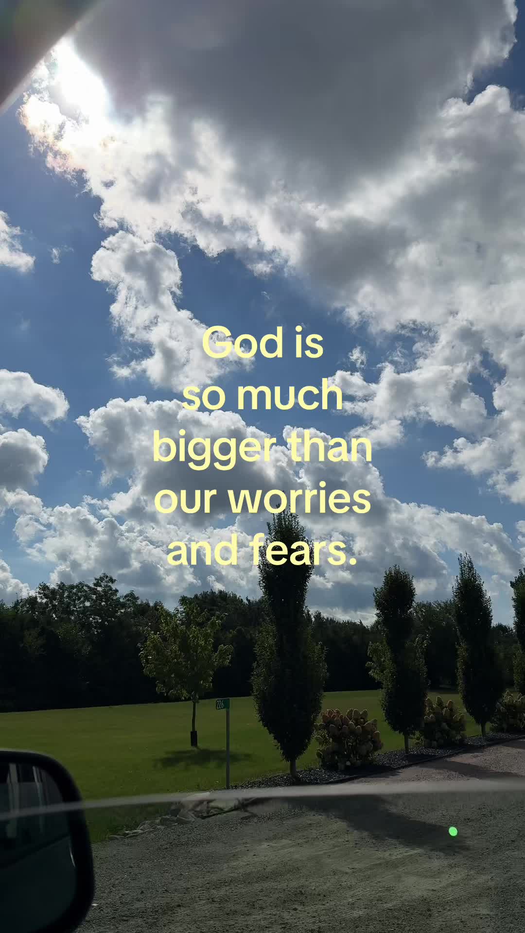 @ℒ ᥫ᭡