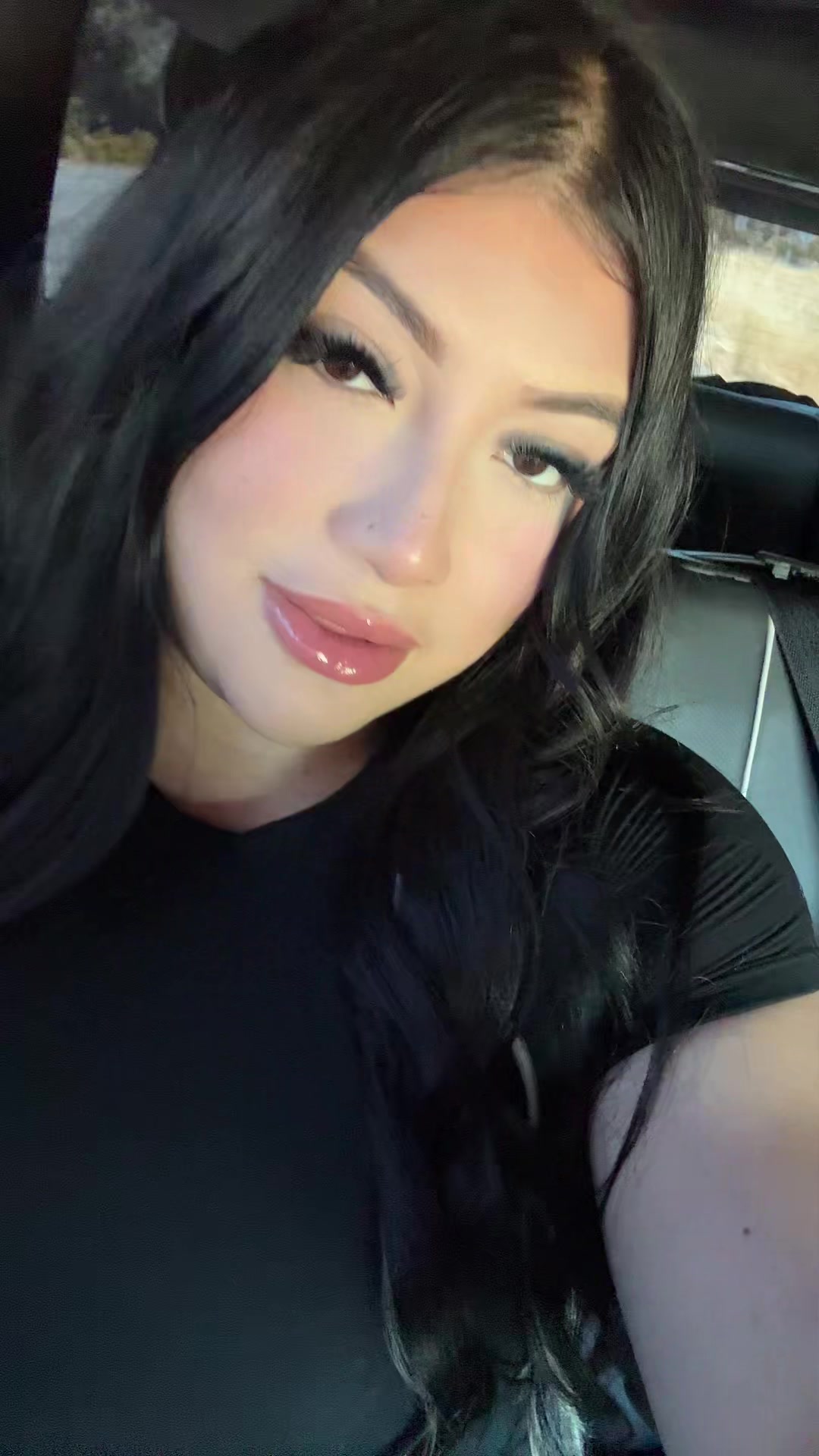 @alisonreyezz