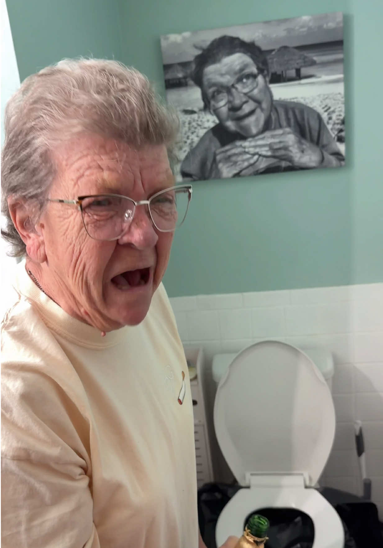 @ANGRY GRANDMA