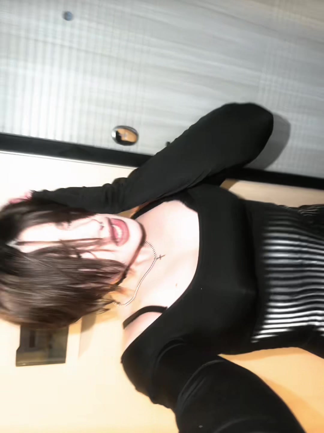 @h3r01nYA