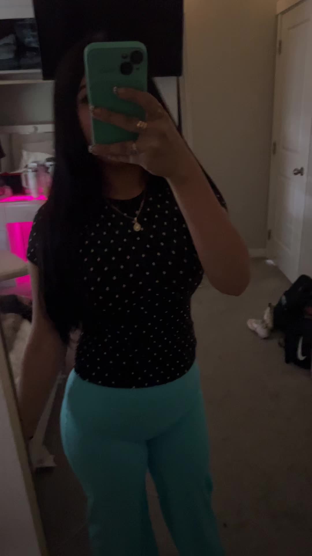 @⃟
