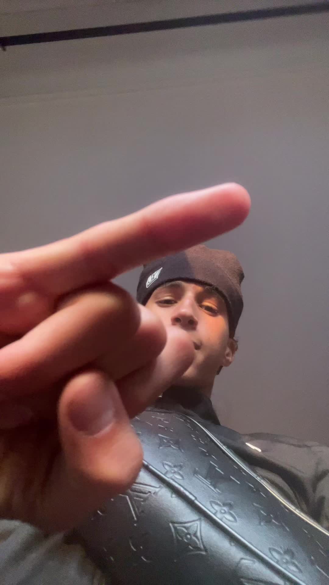 @fckgiuse