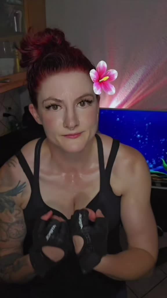 @🐝💪Kati Barbella