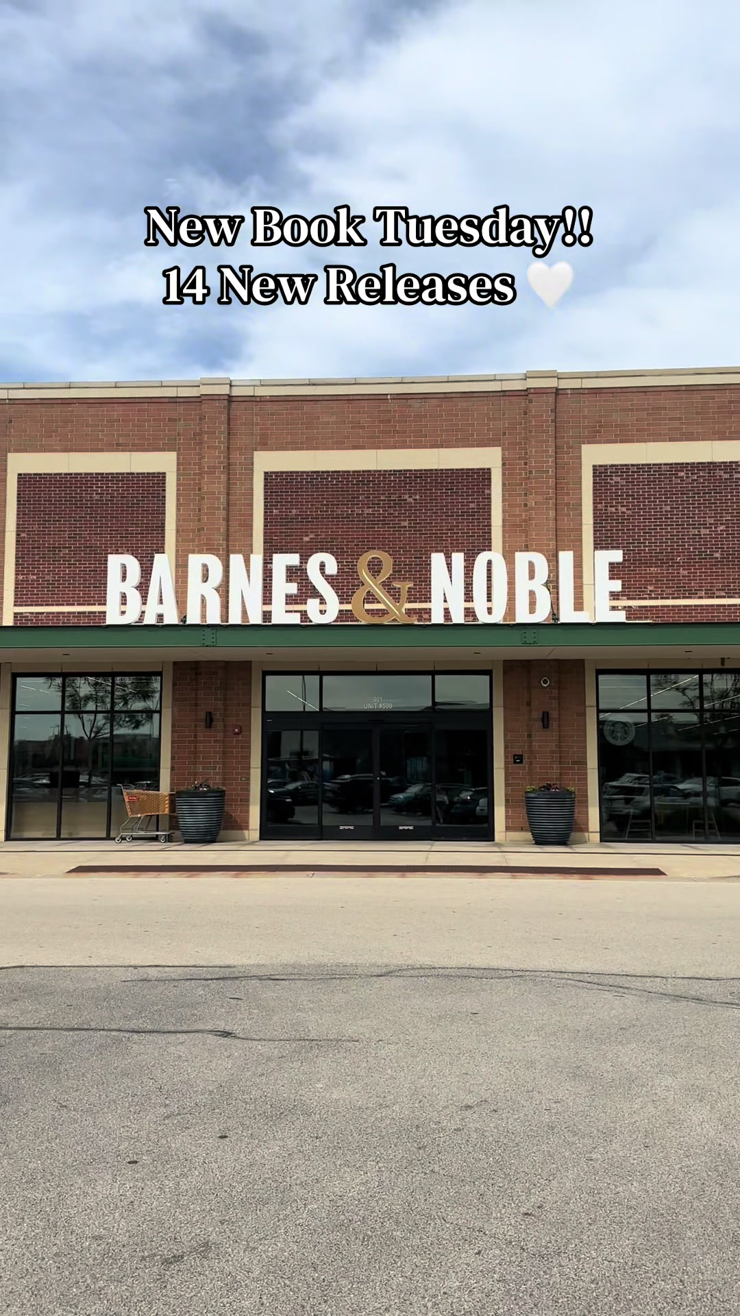 @Rachel Moore 📚🎀☕️