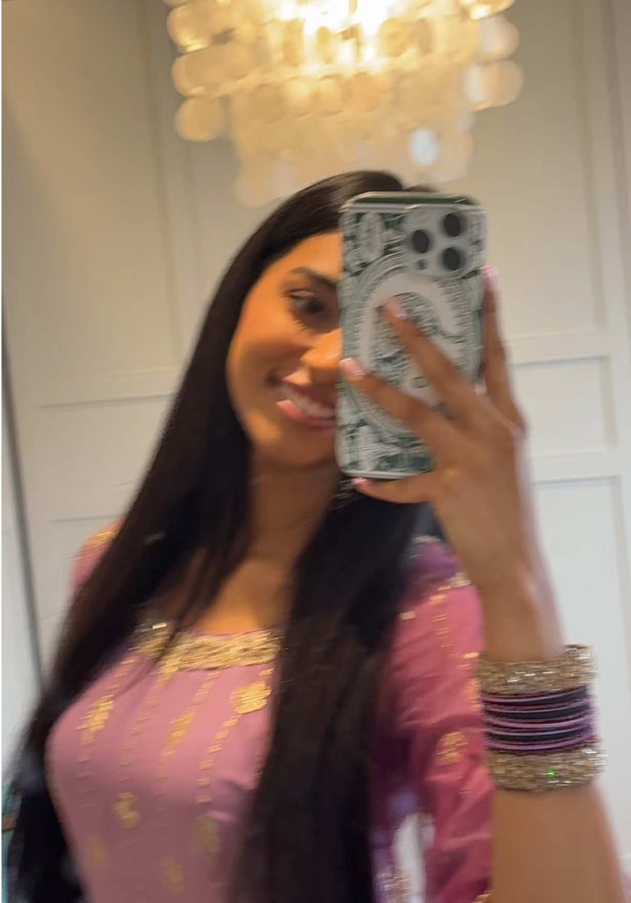 @simran🧸