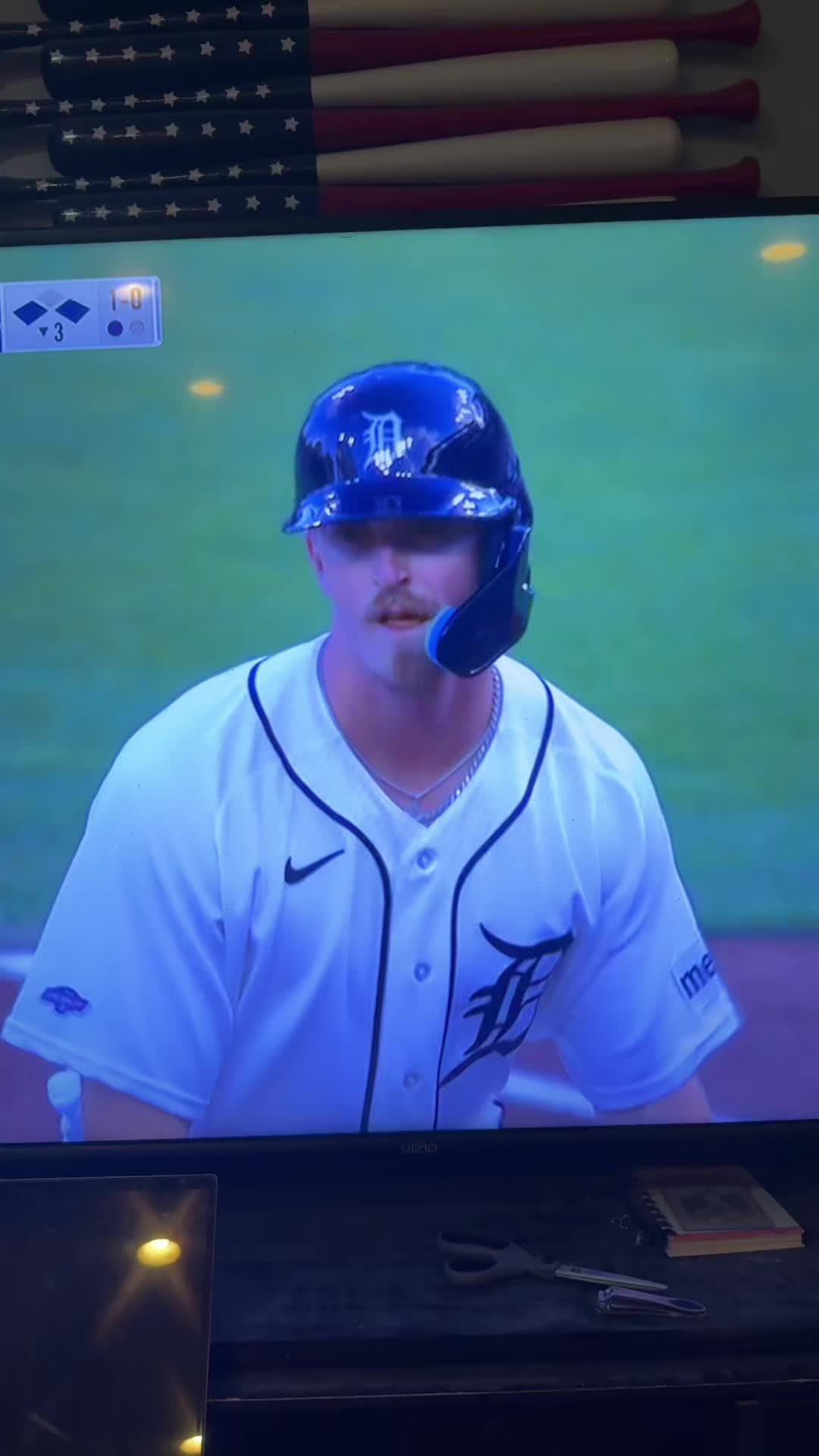 @captain