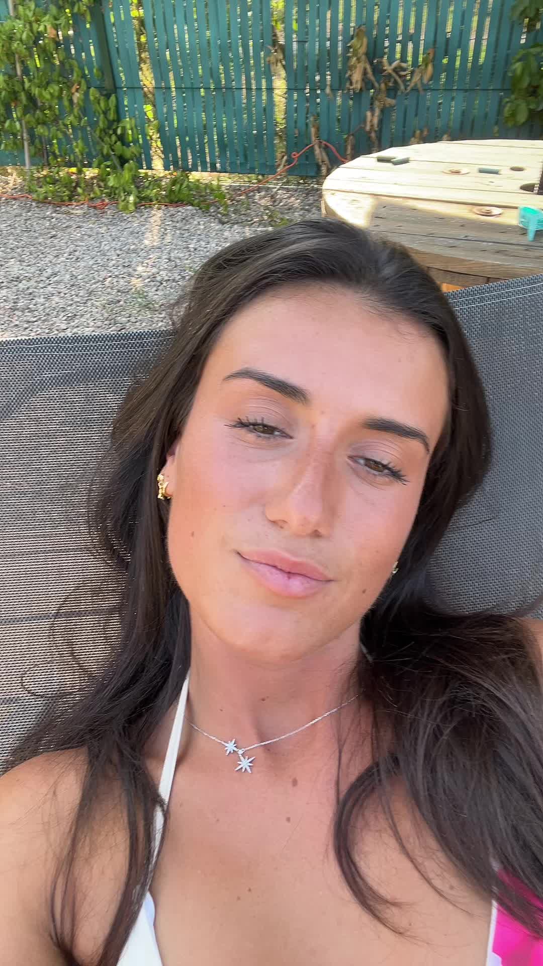 @Luna 🦎