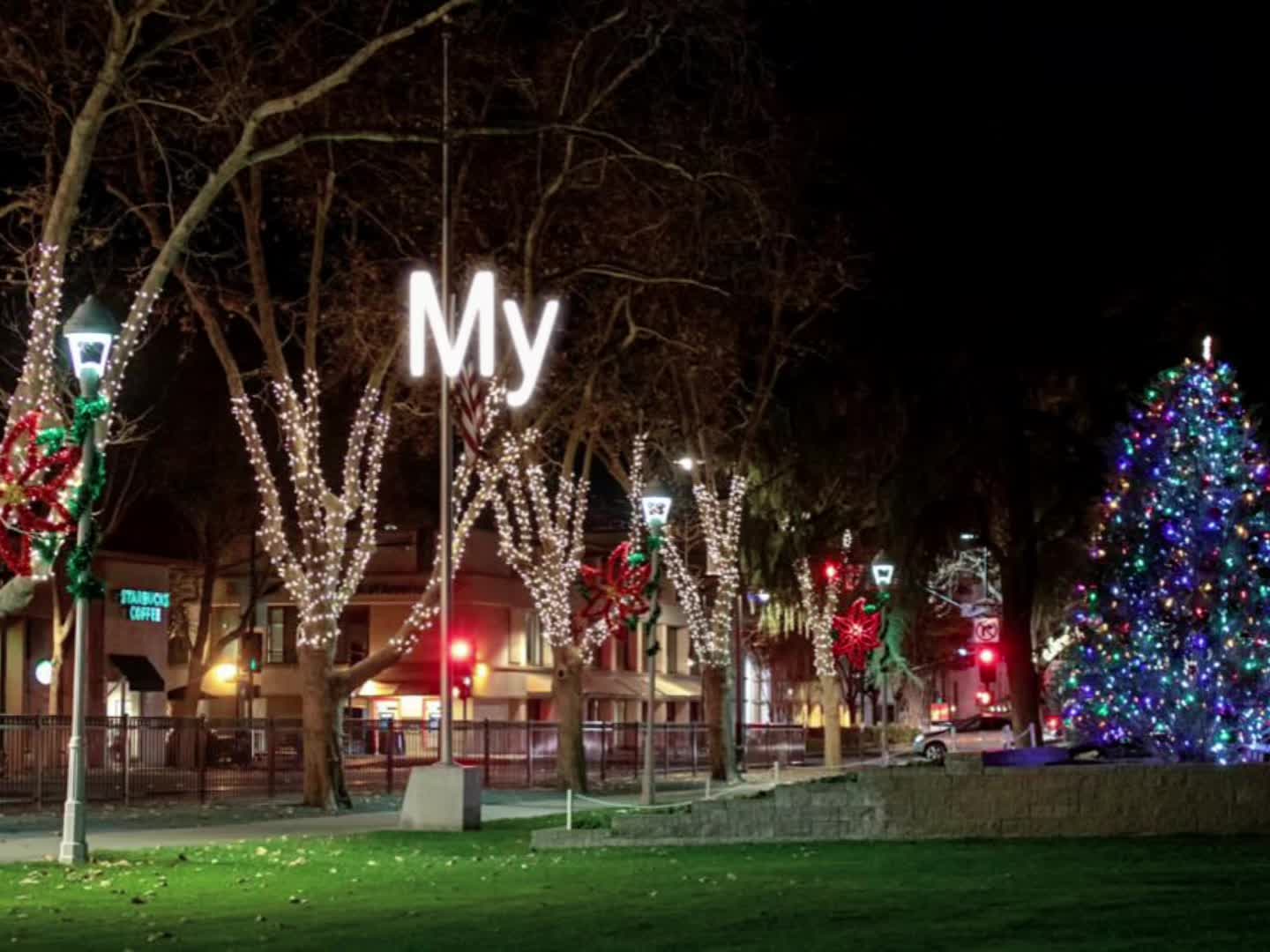 @𝓒𝓱𝓻𝓲𝓼𝓽𝓶𝓪𝓼 𝓖𝓲𝓻𝓵🌲❄