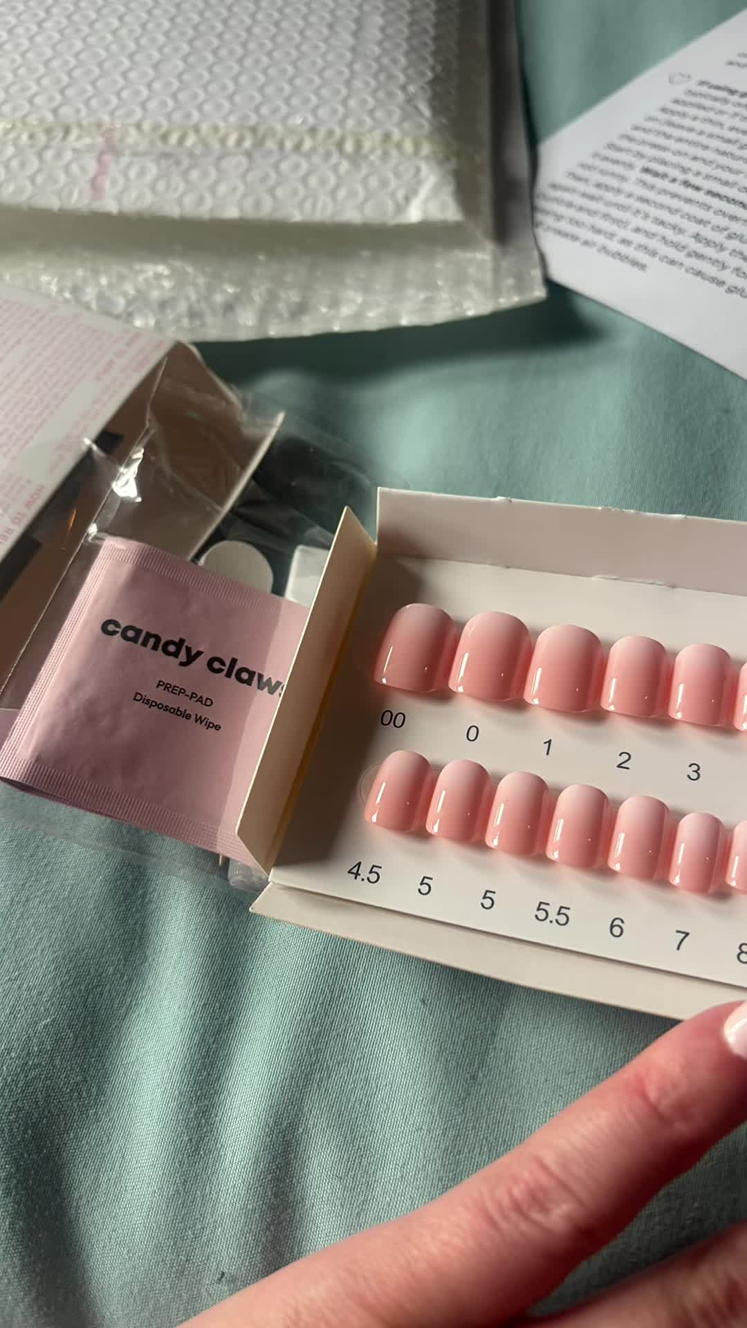 @chlobowox
