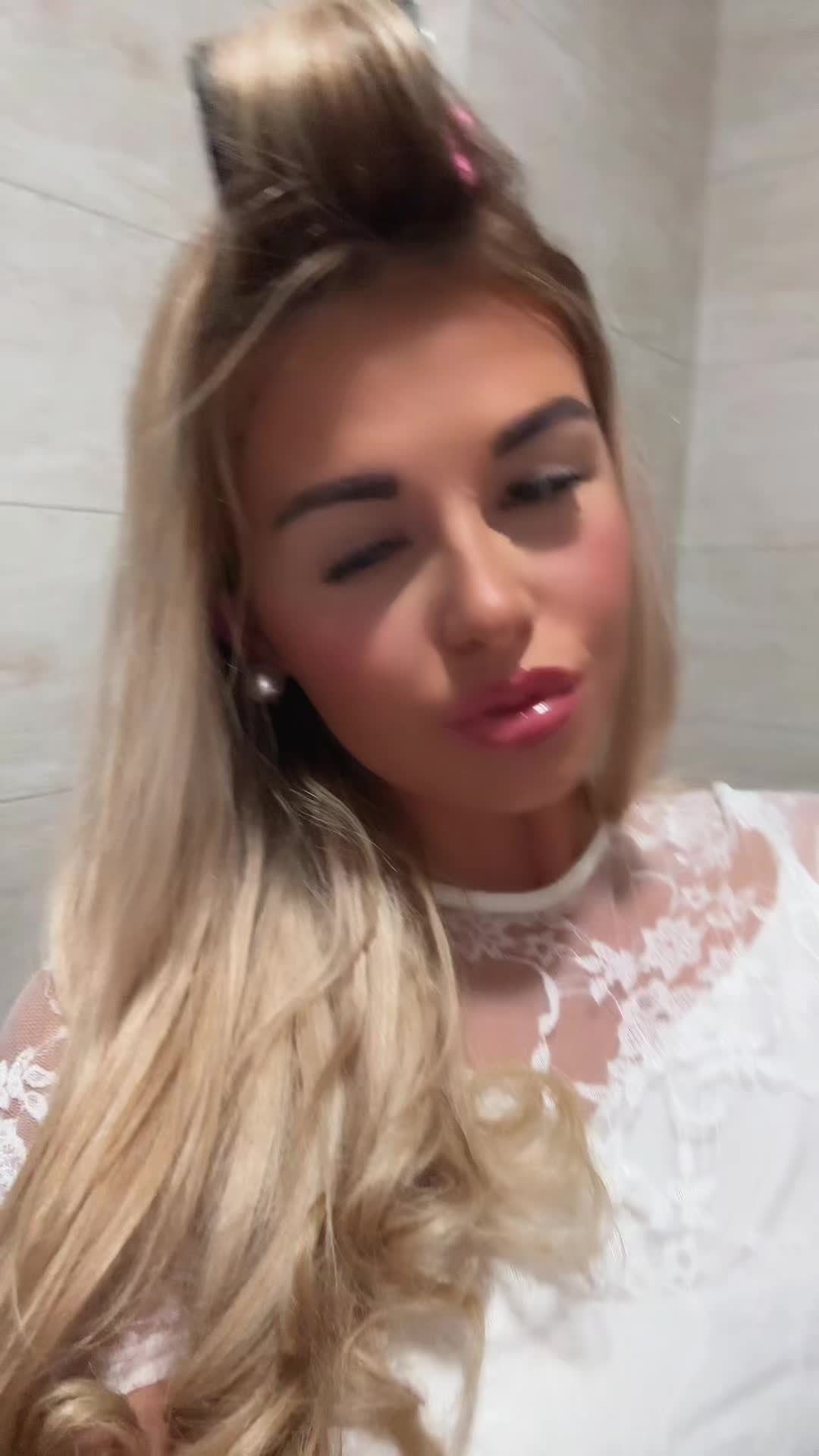 @siennaellex
