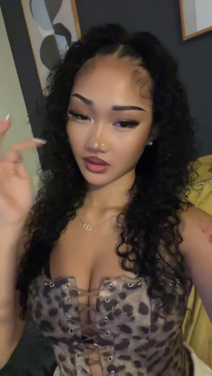 @prettylouanh