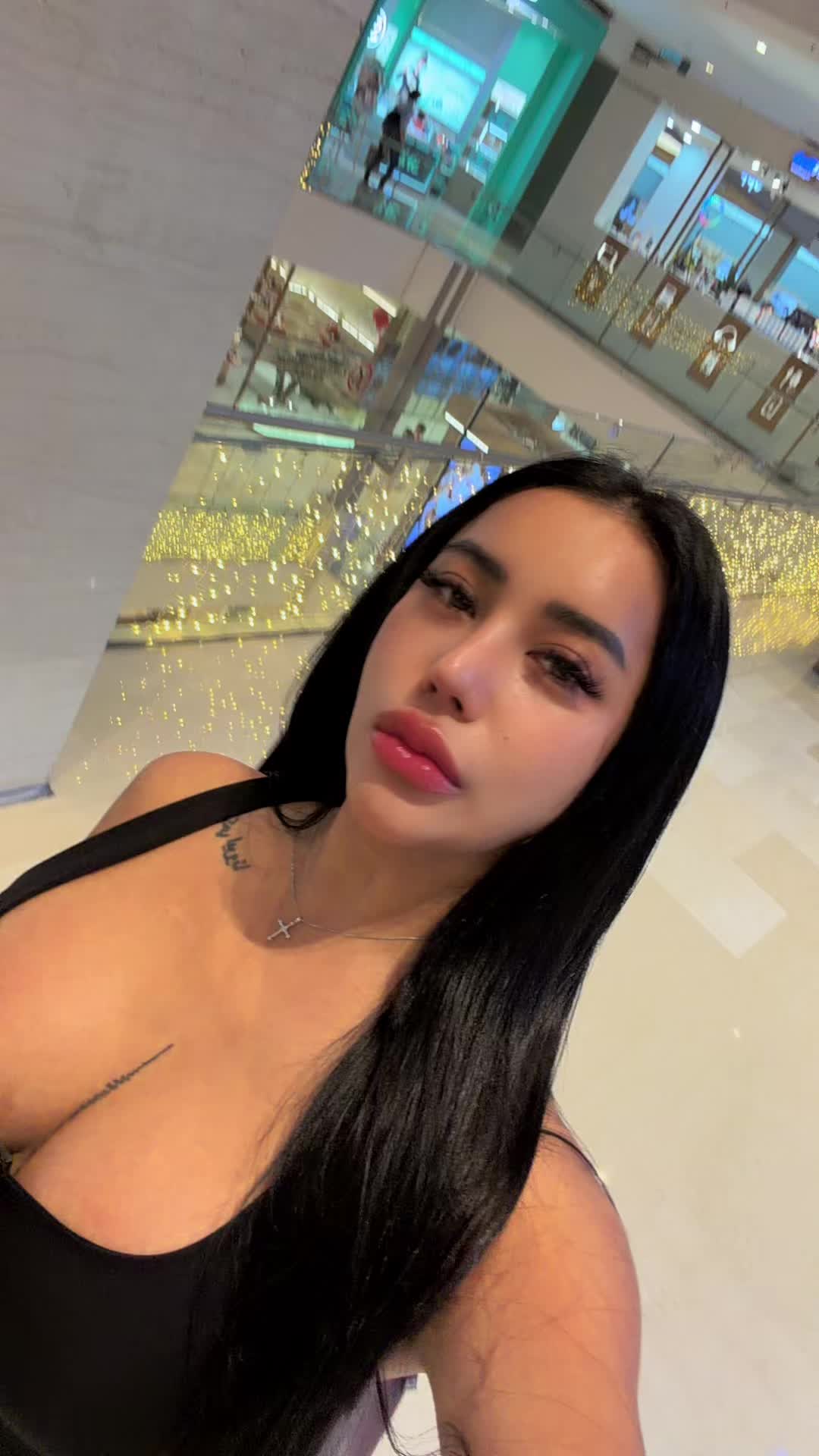 @Nikki lerona