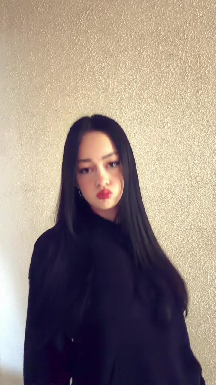 @𝒜𝓇𝓌𝑒𝓃 ⟭⟬ 丰