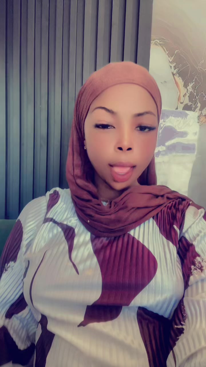 @🦋CALL ME CHOCOLATE🦋