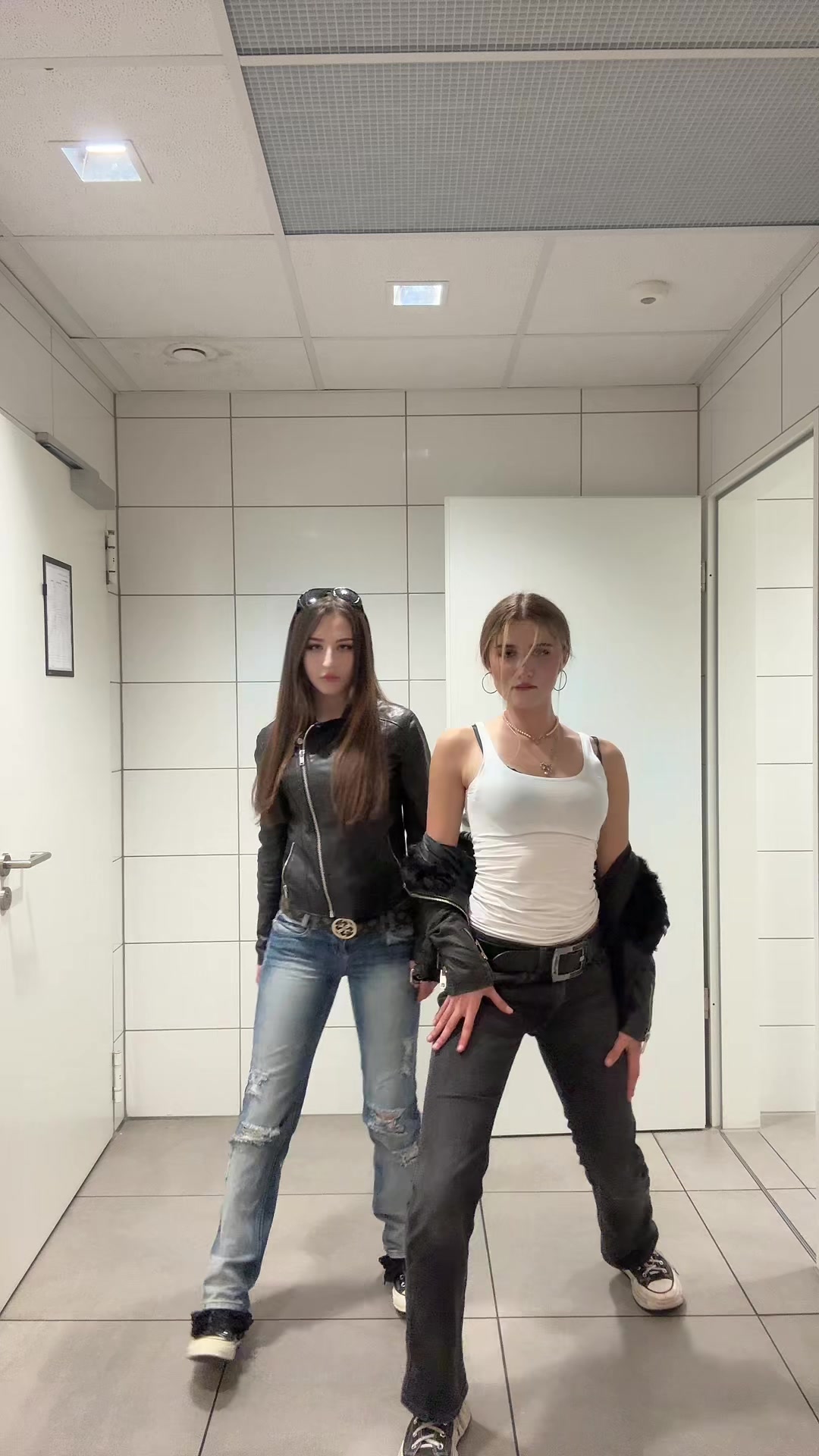 @𝐌 ❦