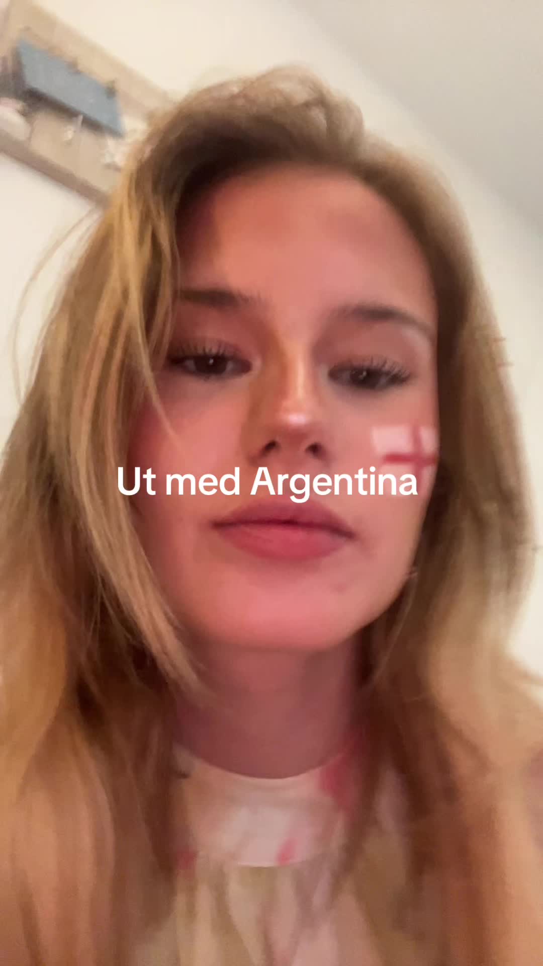 @EmmyblidSpam🍾