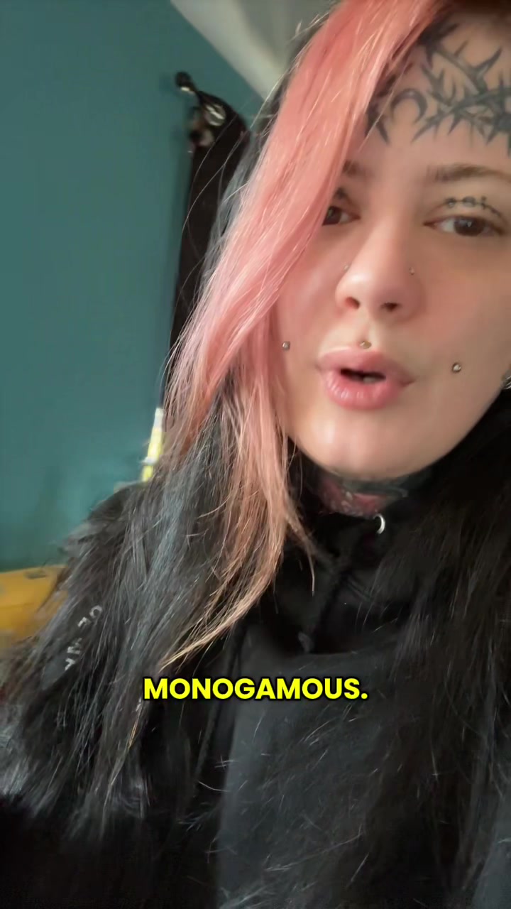 @janasparksxx