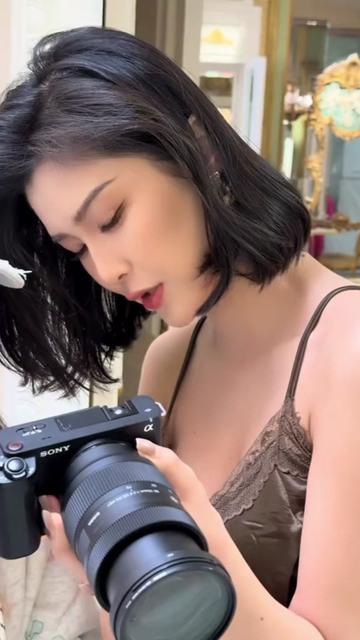 @Cccooo9