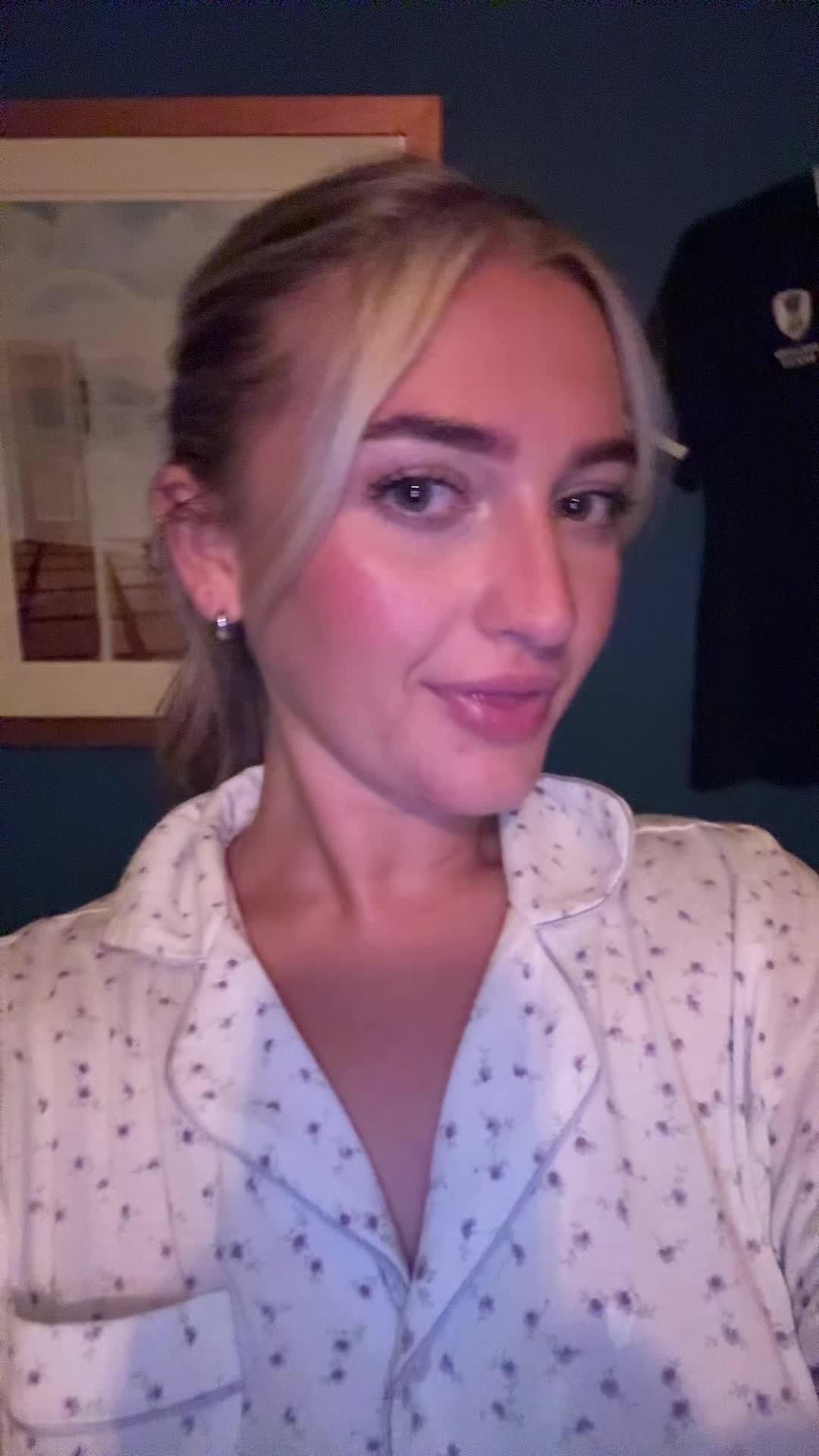 @erintheagent