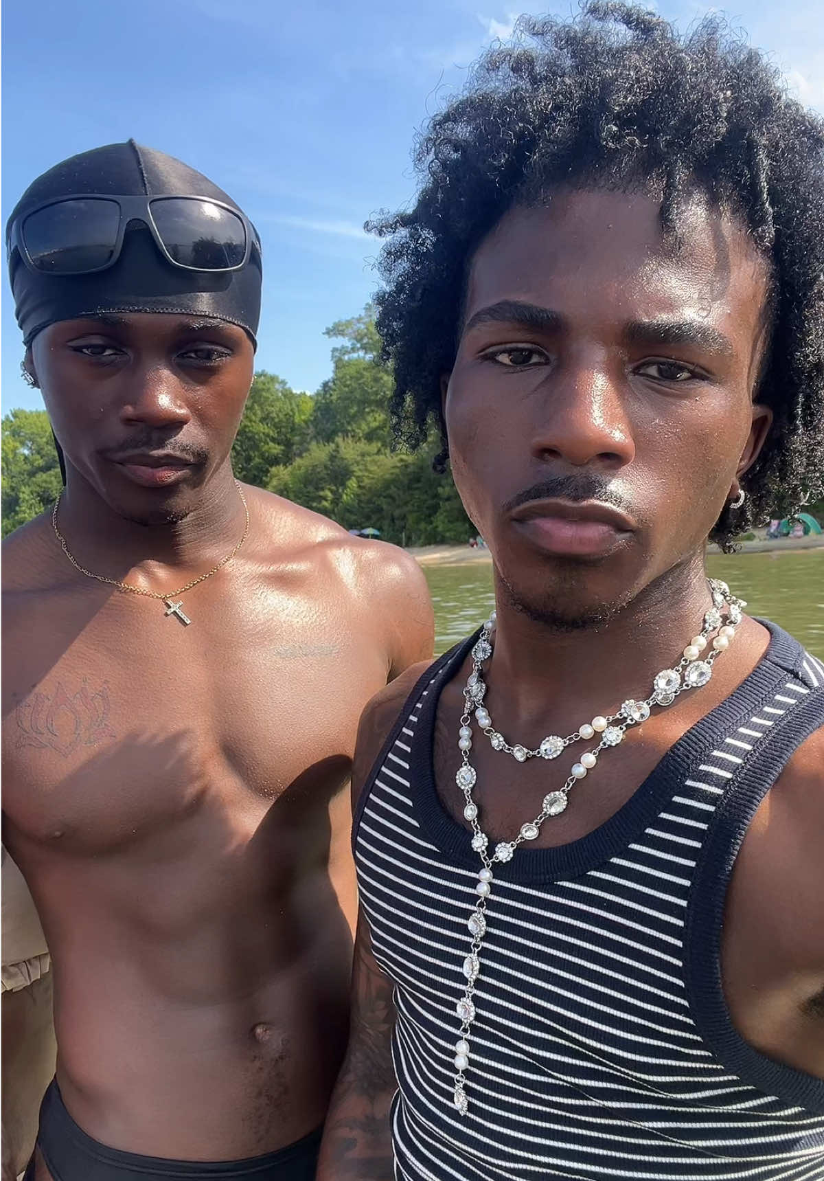 @8