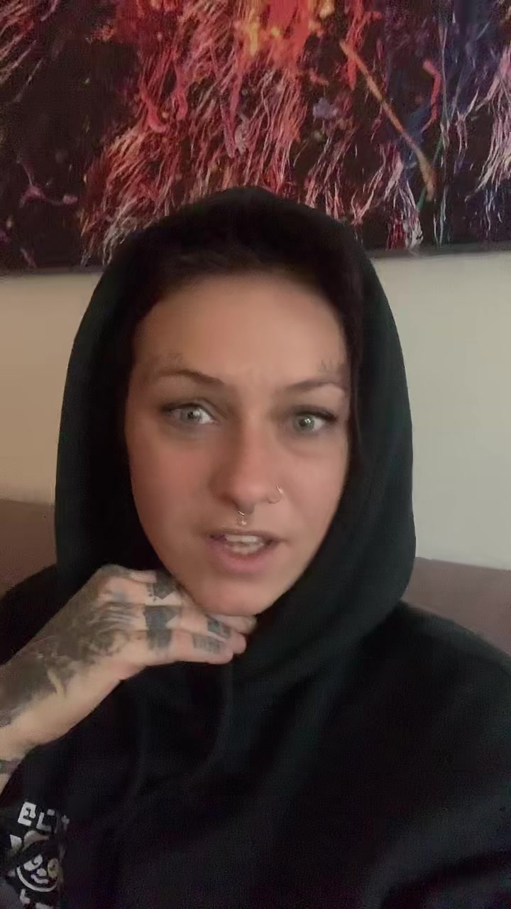 @Scherbentänzerin