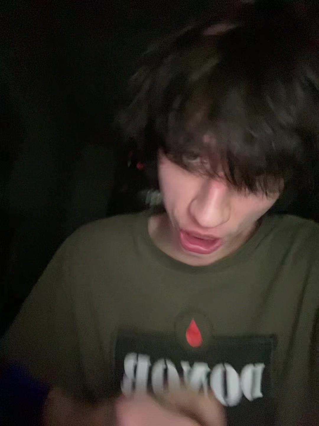 @uyazv1m