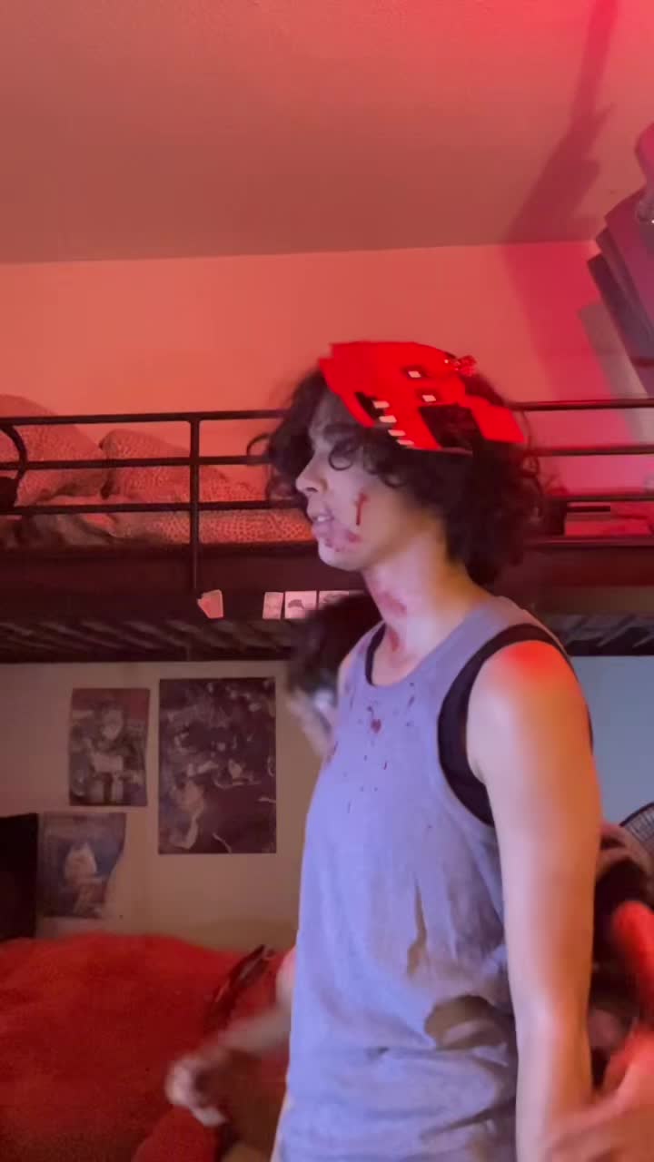 @MaxCosplay ^_^
