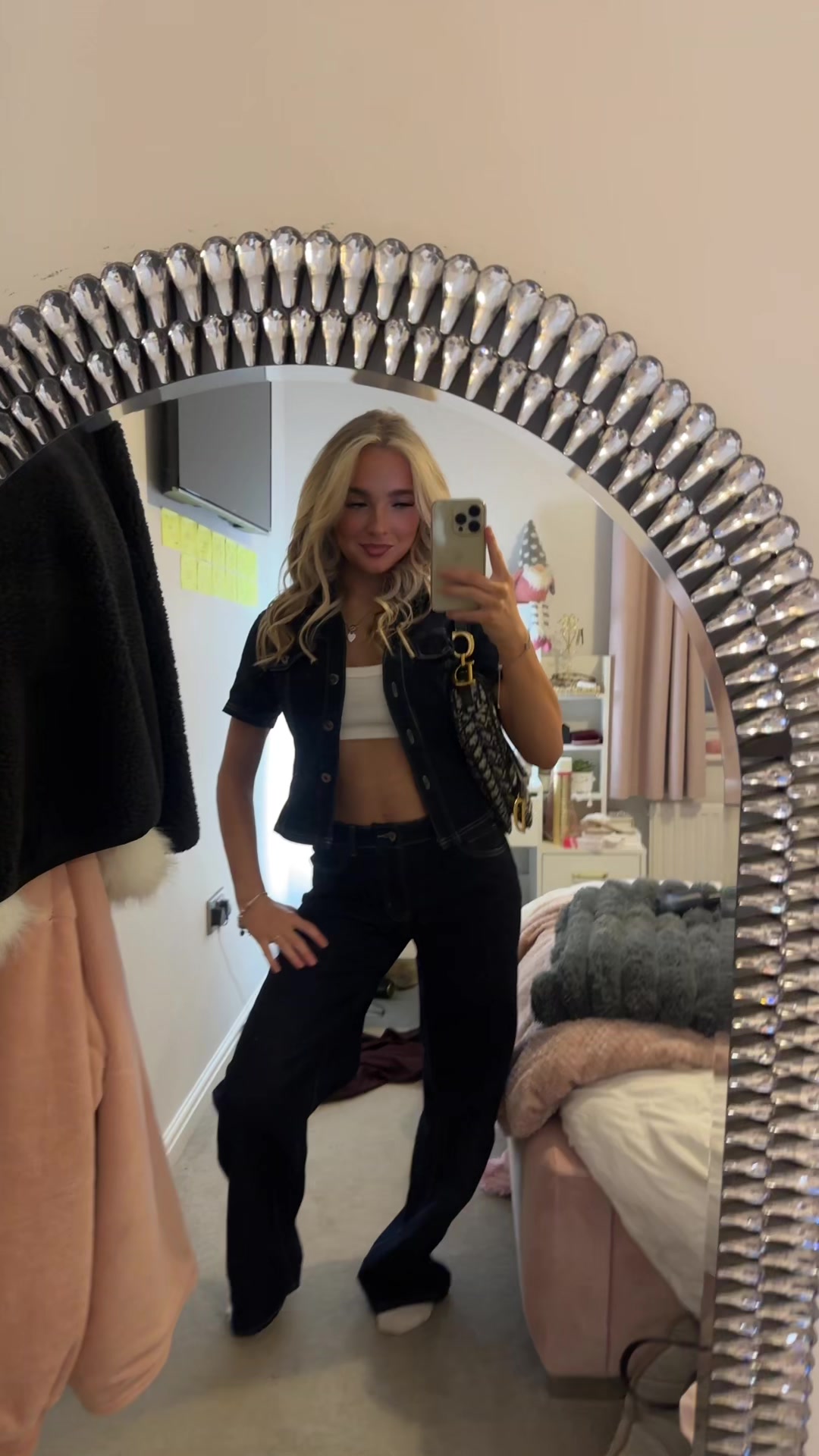 @ams🐆🍒🍸⚡️🧿
