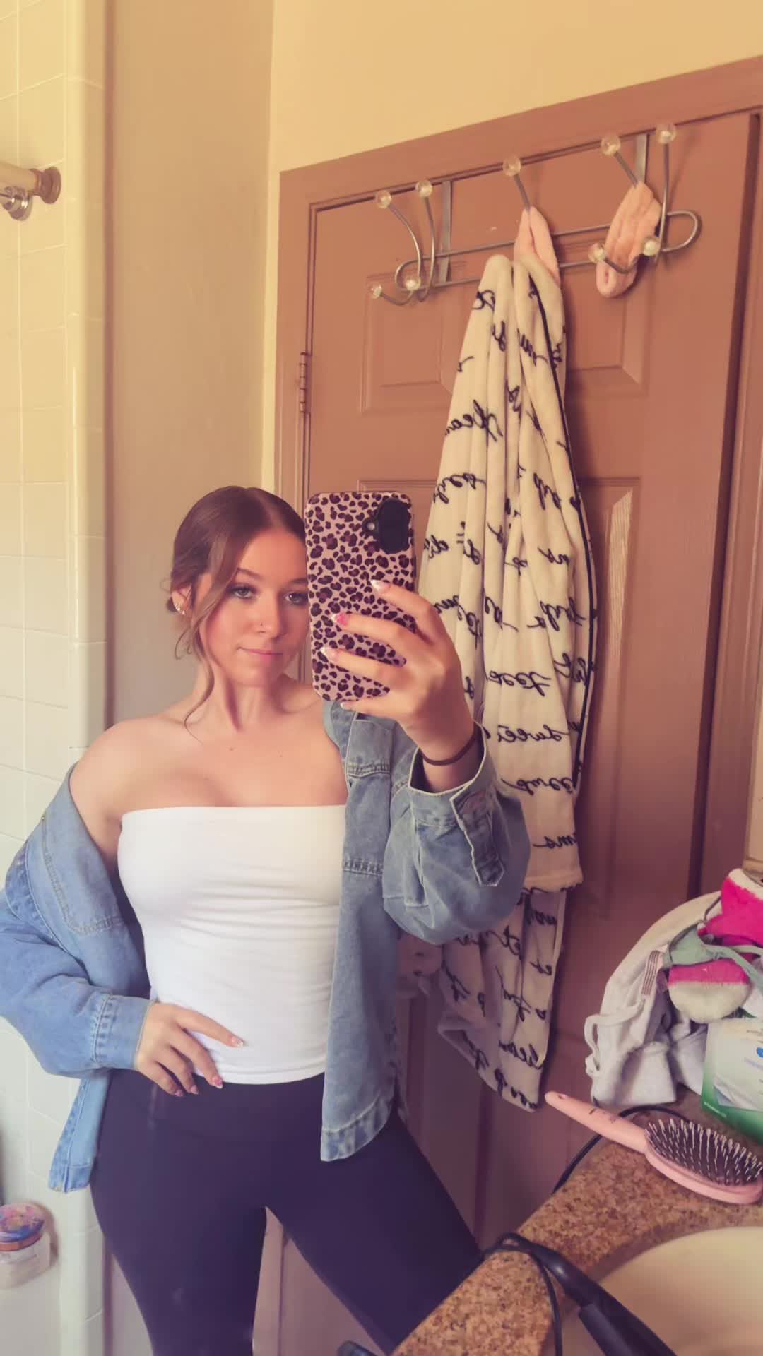 @👸🏼
