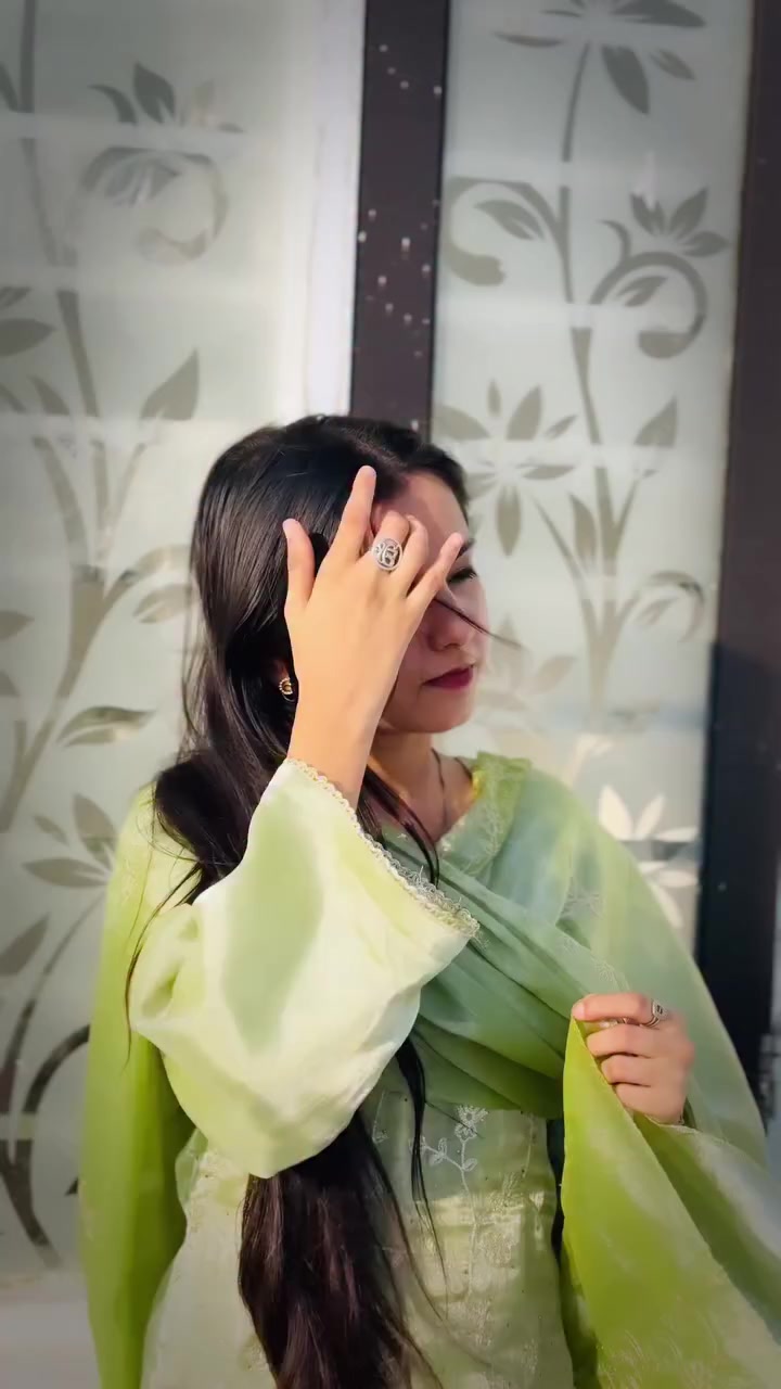 @Komal_Rajpoot_Official💔