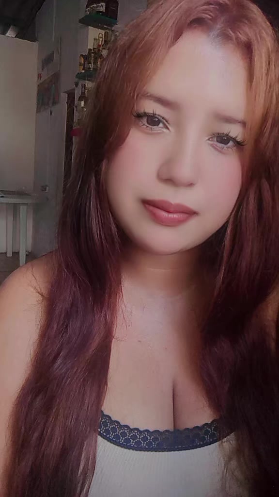 @Mely🦋