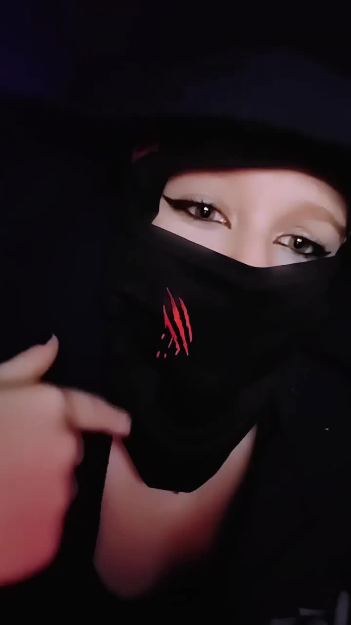 @༺ღ༒ LEAH ༒ღ༻