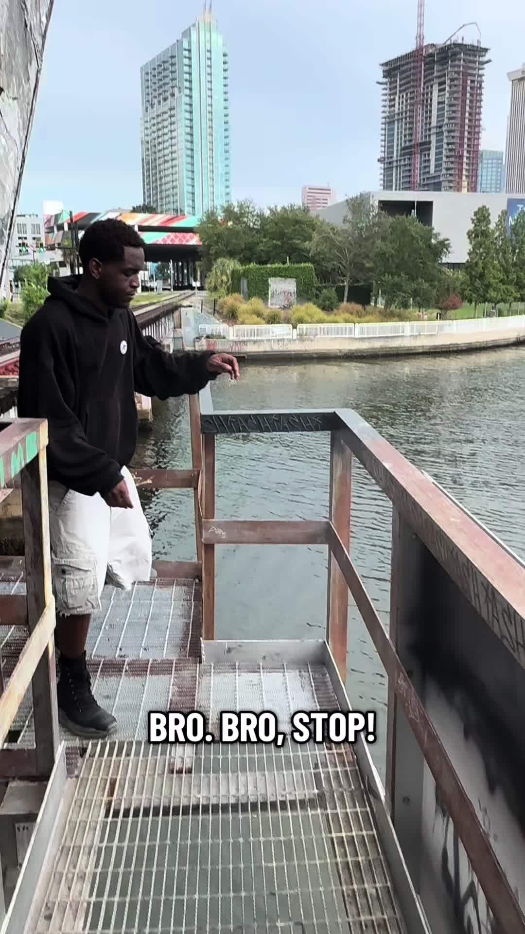 @xxavierrohan