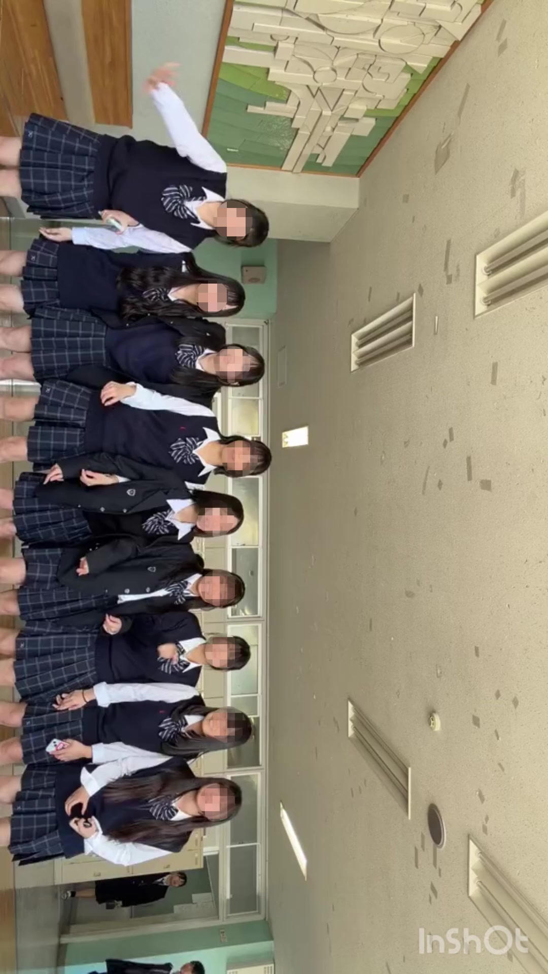 @世奈