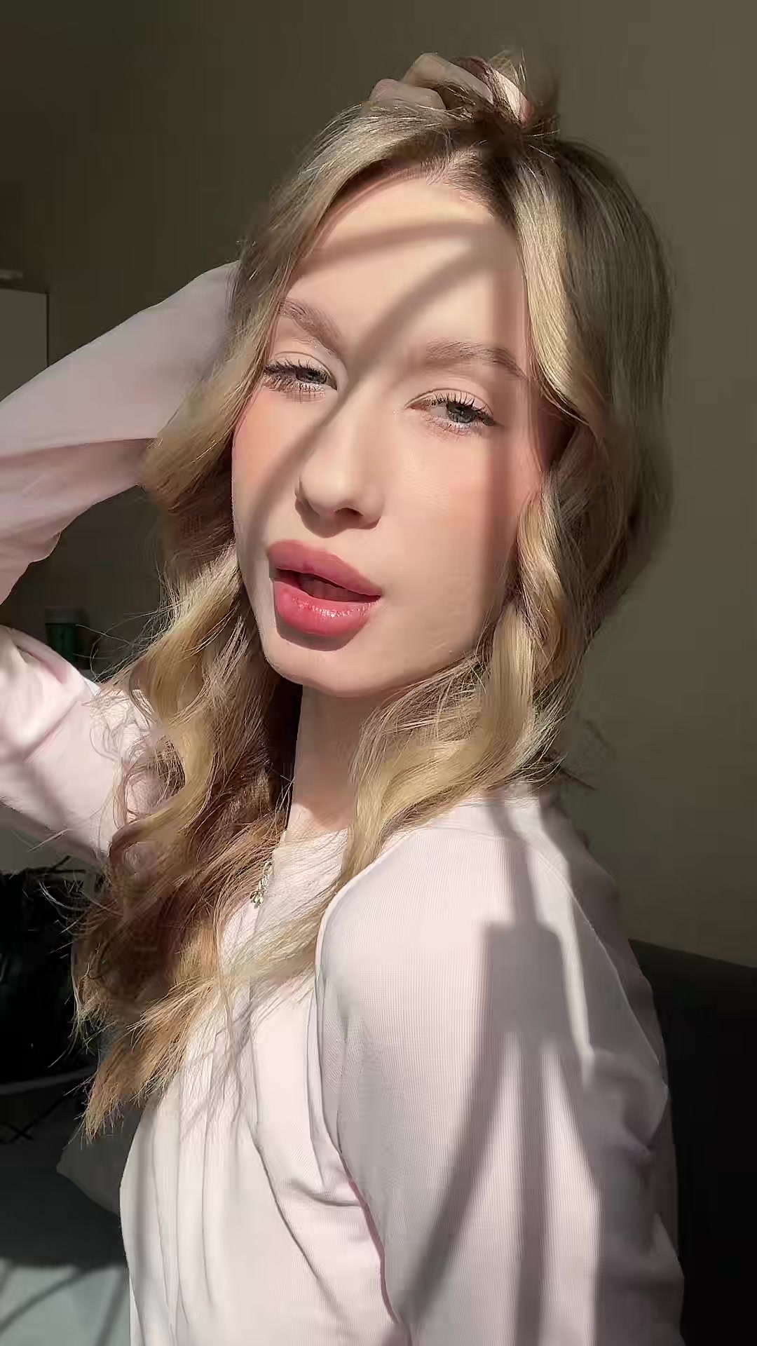@r.v