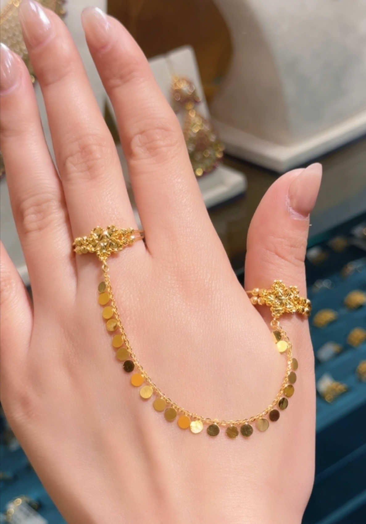 @Royal Dubai jewellers