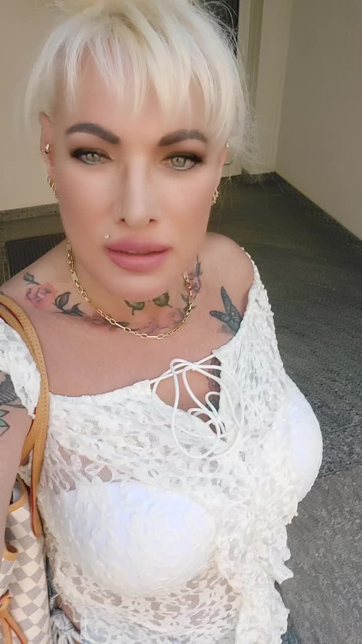 @Barbi 🇩🇪😉🇵🇱